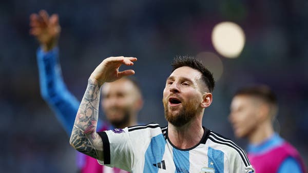 بعد الفوز والتأهل.. ميسي: مارادونا يراقبنا من السماء!