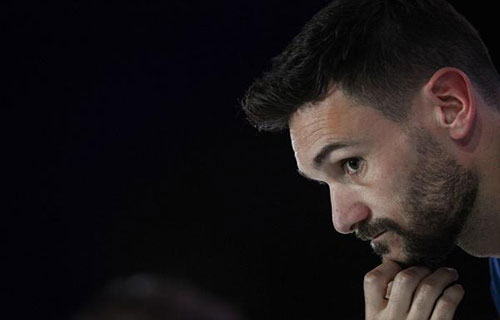 هوغو لوريس.. صمام الأمان لـ “الديكة”