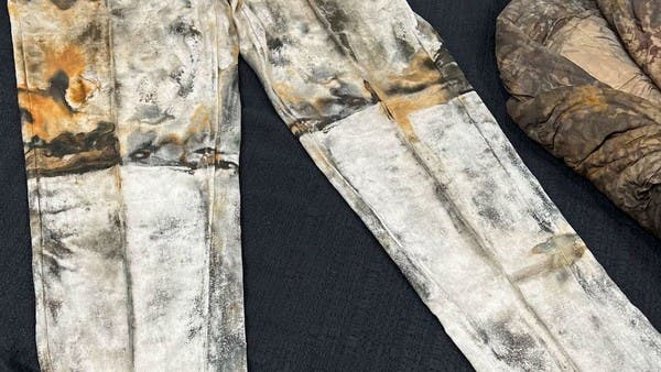 بمبلغ خيالي لا يصدق.. أقدم جينز بالعالم يباع في مزاد