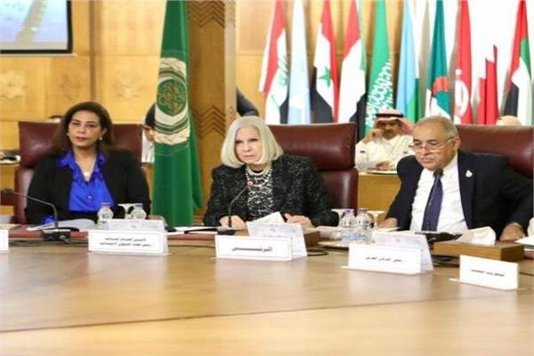 أبو غزالة: الجامعة العربية ترسخ اللغة العربية كونها لغة قومية