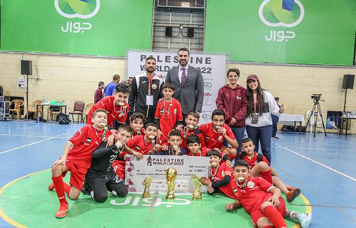 برنامج الإدارة الرياضية في مركز التعليم المستمر بجامعة بيرزيت ينظم بطولة كروية