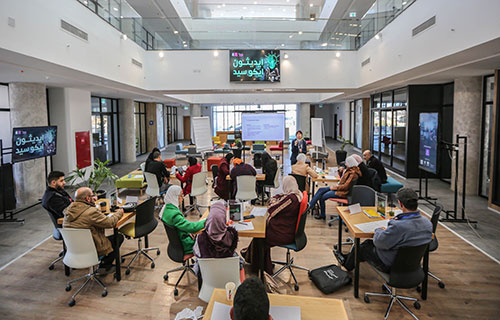 بنك فلسطين يدعم فعالية لشركات ناشئة للشباب