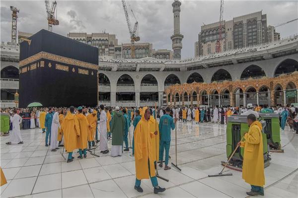 لمواجهة الأمطار في المسجد الحرام .. «شؤون الحرمين» تنفذ خطط الطوارئ
