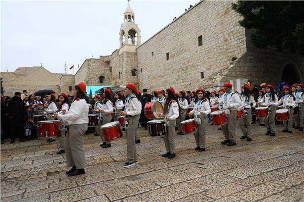 احتفالات بيت لحم بأعياد الميلاد بمشاركة الرئيس الفلسطيني.. صور