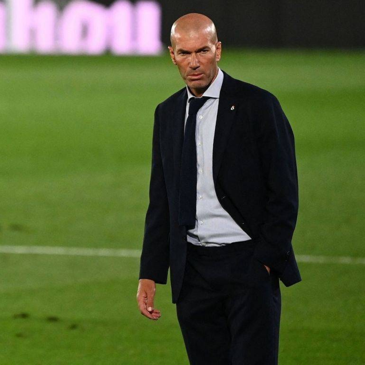 زيدان على طاولة المنتخب الأميركي واللغة تقف عائقاً