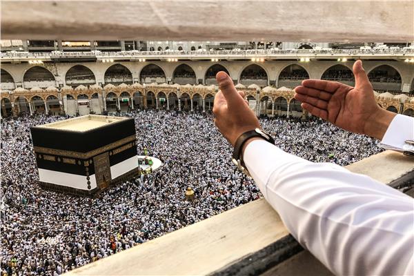 السعودية تعلن عدم التقيد بأي شروط لأداء فريضة الحج هذا العام