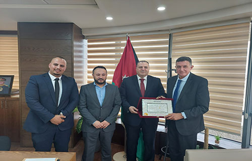 “كهرباء القدس” تشيد بالدعم الأردني “المتقدم”