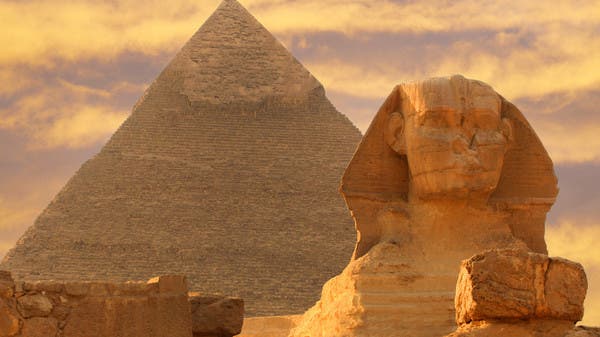 ميزات عجائبية لأهرامات الجيزة تشغل المصريين.. ما حقيقتها؟