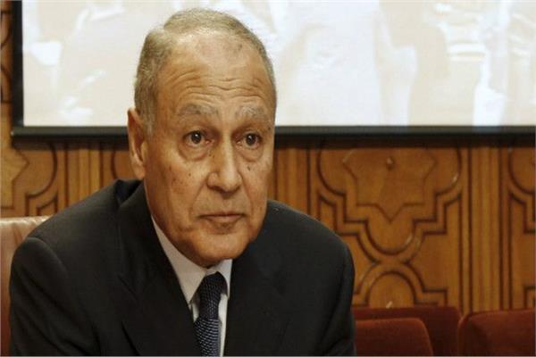 مائدة مستديرة لوزراء الخارجية والسفراء حول مؤلفات الدبلوماسيين المصريين