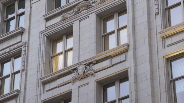 شركة عقارية مملوكة للعائلة المالكة البريطانية تقاضي “تويتر”.. لماذا؟