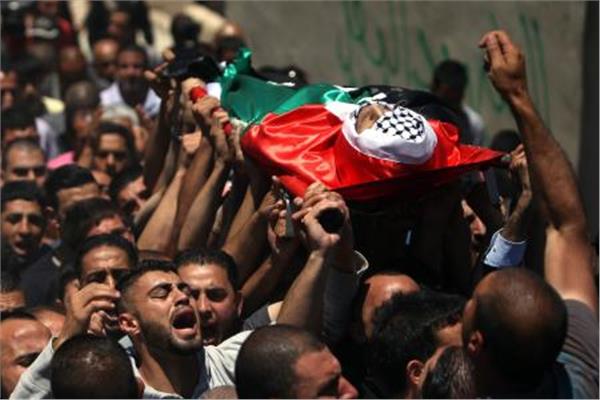 مقتل فتى فلسطينى برصاص الاحتلال الإسرائيلى فى مخيم شعفاط بالقدس