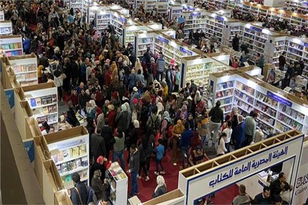 مسؤولون عرب: معرض القاهرة للكتاب فرصة لعرض ثقافات وتراث الشعوب