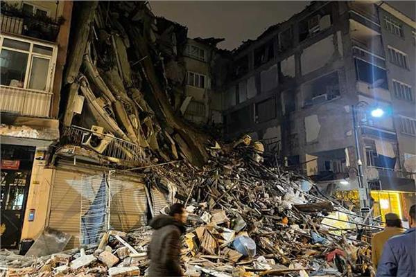 ارتفاع عدد ضحايا الزلزال في سوريا إلى 593 شخصًا