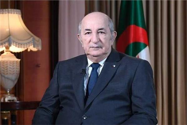 الجزائر تستدعي سفيرها بفرنسا للتشاور 