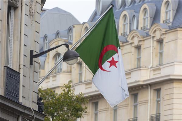 الجزائر تتبرع بـ 45 مليون دولار لتركيا وسوريا