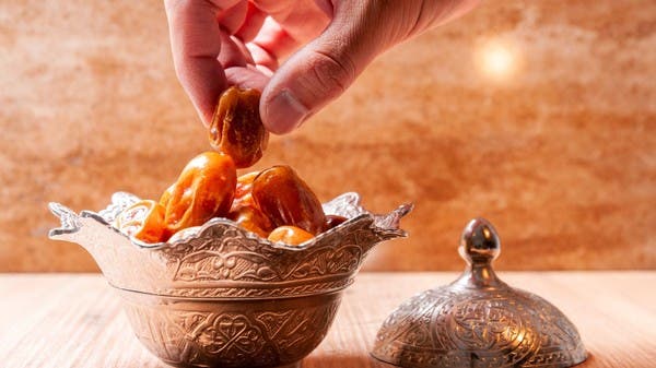فوائد التمر لمرضى السكري وفقر الدم.. إليك الكمية المناسبة