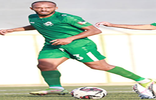 اتحاد الكرة يعاقب أحمد الزريقي بتجميده موسمين