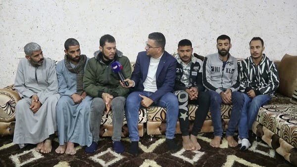 العربية تلتقي 6 أقباط مصريين بعد تحريرهم من الخطف على يد مجهولين في غرب ليبيا