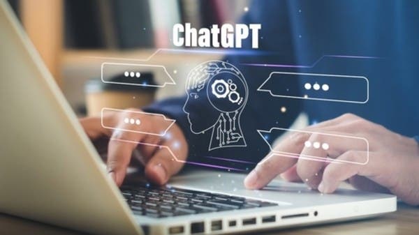 دراسة صادمة.. مئات الشركات استبدلت بعض موظفيها بتطبيق “ChatGPT”!