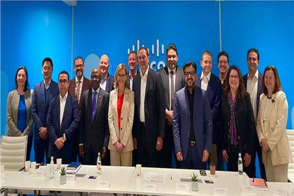 رئيس «المصرية للاتصالات»: نواصل العمل على دعم محو الأمية الرقمية