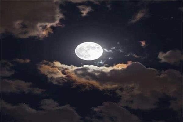 21 مارس.. القمر الجديد «مُحاق شهر رمضان»