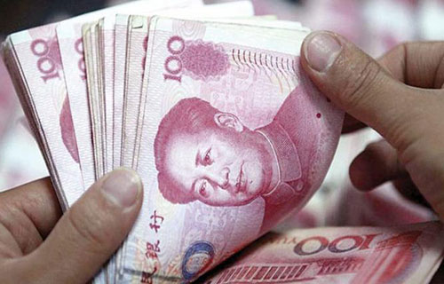 الهند ترفض استخدام اليوان الصيني في التجارة وتفضل الدرهم الإماراتي