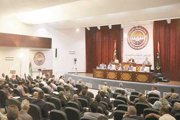 الإعلان الدستورى الـ13.. توافق ليبى وتحفظ أممى