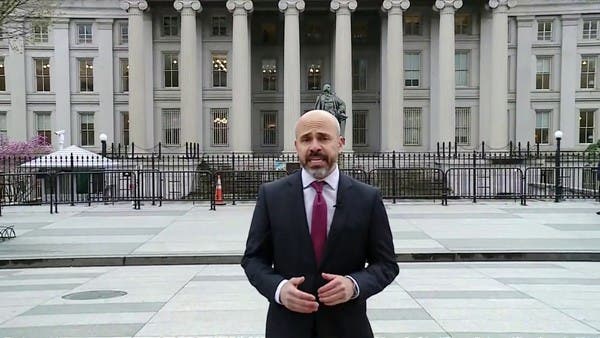 بايدن يكشف عن إجراء لحماية المودعين من إخفاقات البنوك