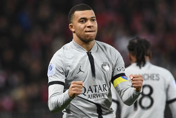 مبابي الأوفر حظا لخلافة لوريس في قيادة المنتخب الفرنسي