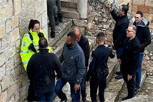 اعتداء مستوطنين إسرائيليين على كنيسة قبر العذراء مريم في القدس