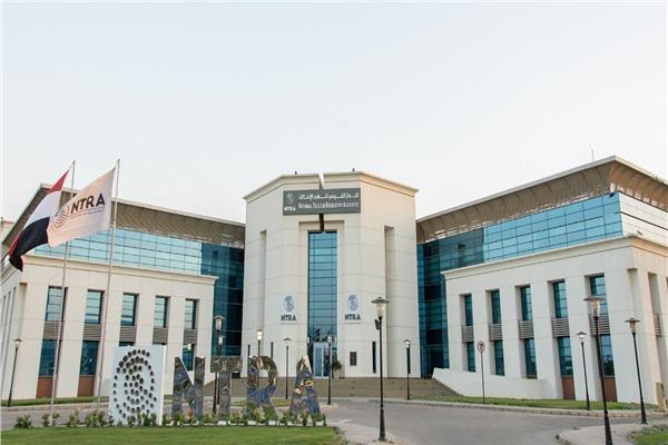 تنظيم الاتصالات يعلن أوقات عمل منافذ شركات المحمول خلال رمضان