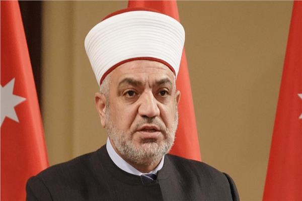 وزير الأوقاف الأردنى يدين الاقتحامات المتكررة للمسجد الأقصى في شهر رمضان