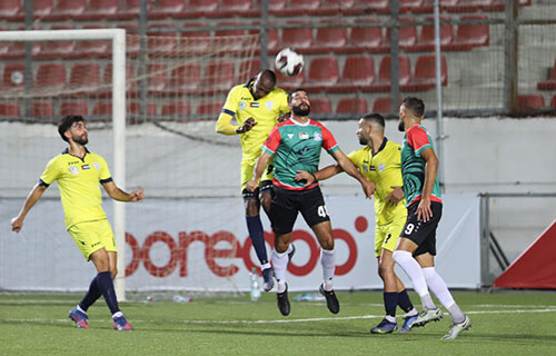 المكبر وبلاطة في نهائي كأس أبو عمار الليلة