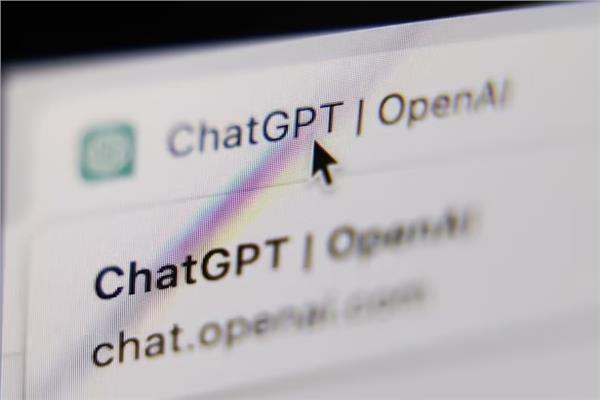 دراسة: 80% من الوظائف في الولايات المتحدة قد تتأثر بالذكاء الاصطناعي  