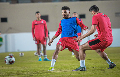 شباب الخليل للعودة بنتيجة إيجابية من سلطنة عُمان