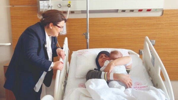 دمية وتحليل DNA.. لم شمل أم تركية بطفلتها بعد 54 يوماً من الزلزال