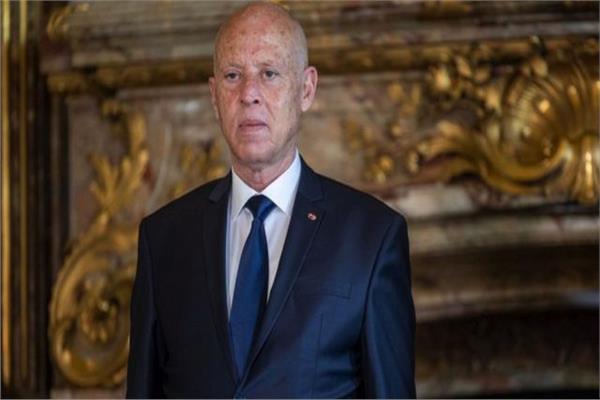 قيس سعيد ينفي الشائعات التي تتحدث عن تعرضه إلى وعكة صحية