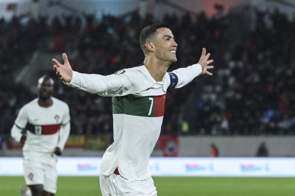 رونالدو يحقق رقماً تاريخياً في الدوري السعودي