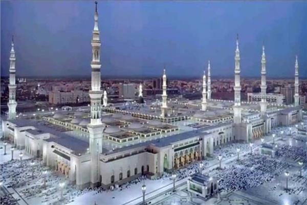 «رئاسة شؤون الحرمين» تقدم خدماتها لأكثر من 800 ألف مصلِ ومعتمر