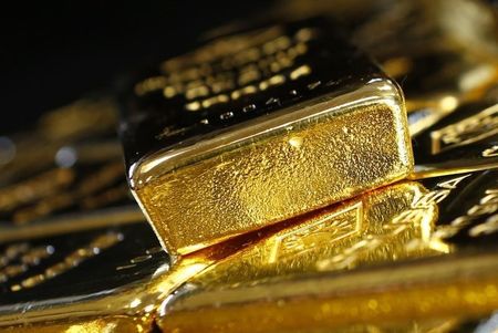 العقود الآجلة للذهب انخفضت خلال دورة الولايات المتحدة