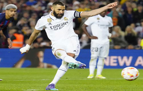 ريال مدريد.. أمسية تاريخية تُزلزل برشلونة