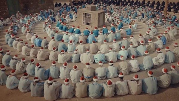 انتقادات لمسلسل “سره الباتع” بسبب أخطاء في الديكور والملابس