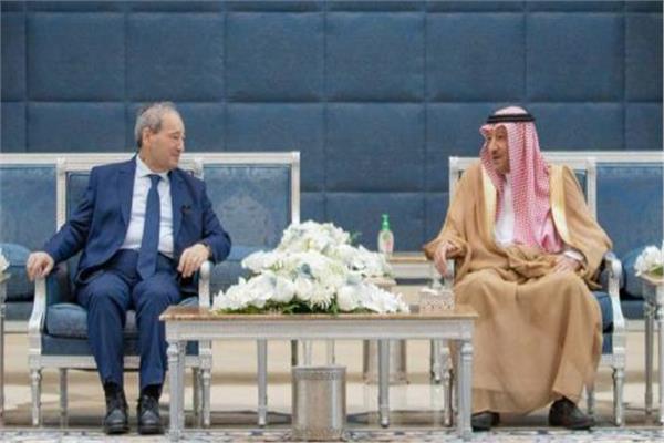 وزير الخارجية السوري يصل السعودية لبحث الأزمة السورية وعودة اللاجئين