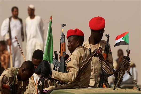 الجيش السوداني يحذر من منعطف خطير يواجه البلاد
