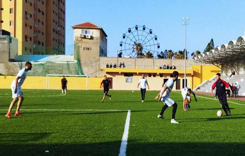 غزة الرياضي إلى نهائي بطولة القدامى الرمضانية