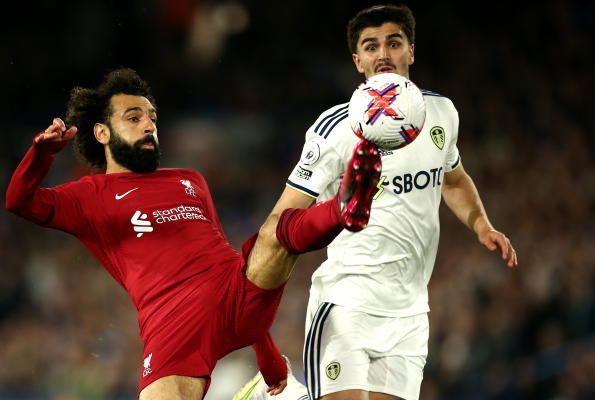 محمد صلاح يواصل كتابة التاريخ في الدوري الإنكليزي