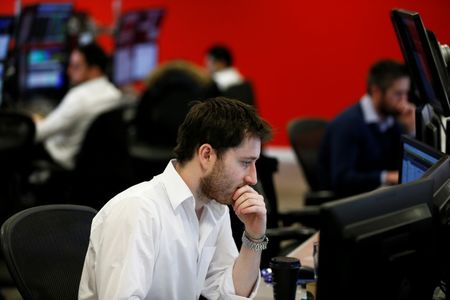 بيانات أمريكية تثير اضطرابات في الأسواق