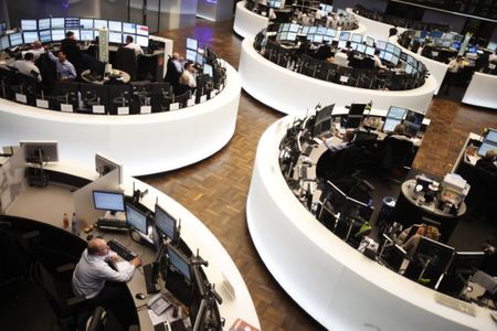مؤشرات الأسهم في ألمانيا تباينت عند نهاية جلسة اليوم؛ داكس 30 تراجع نحو 0.11%