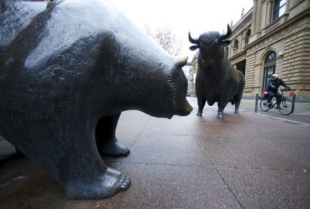 مؤشرات الأسهم في ألمانيا تباينت عند نهاية اليوم؛ داكس 30 صعد نحو 0.05%