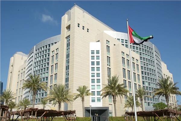 الإمارات تجلي مواطنيها ورعايا عدد من الدول من السودان
